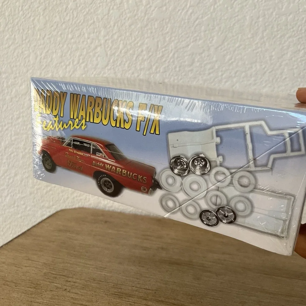 AMT Ertl Daddy Warbucks F/X Phil Bonners 1965 Ford Falcon 1/25 Kit 21442P Sealed